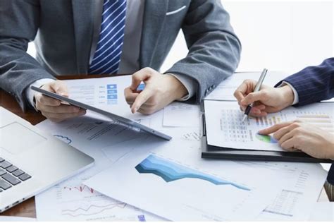 Fundamental Valuation: Assessing True